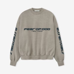 Heavy Fleece Cropped Relaxed Sweatshirt